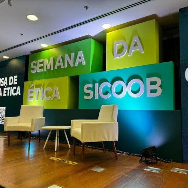 Comprar quiosque para shopping